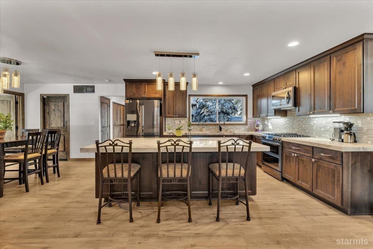 MLS #141292 image #0