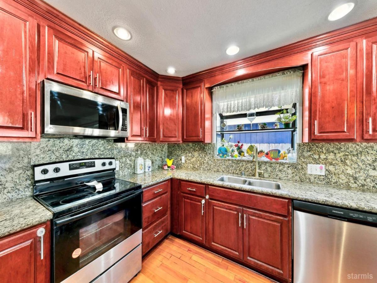 MLS #141477 image #0