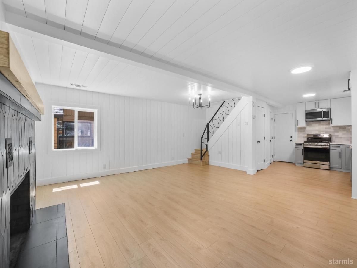 MLS #142003 image #0